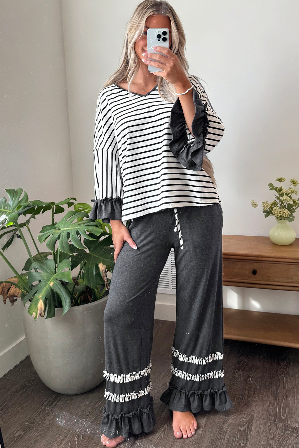 Khaki Stripe V Neck Ruffle Contrast Sleeve Top Drawstring Pants 2pcs Set