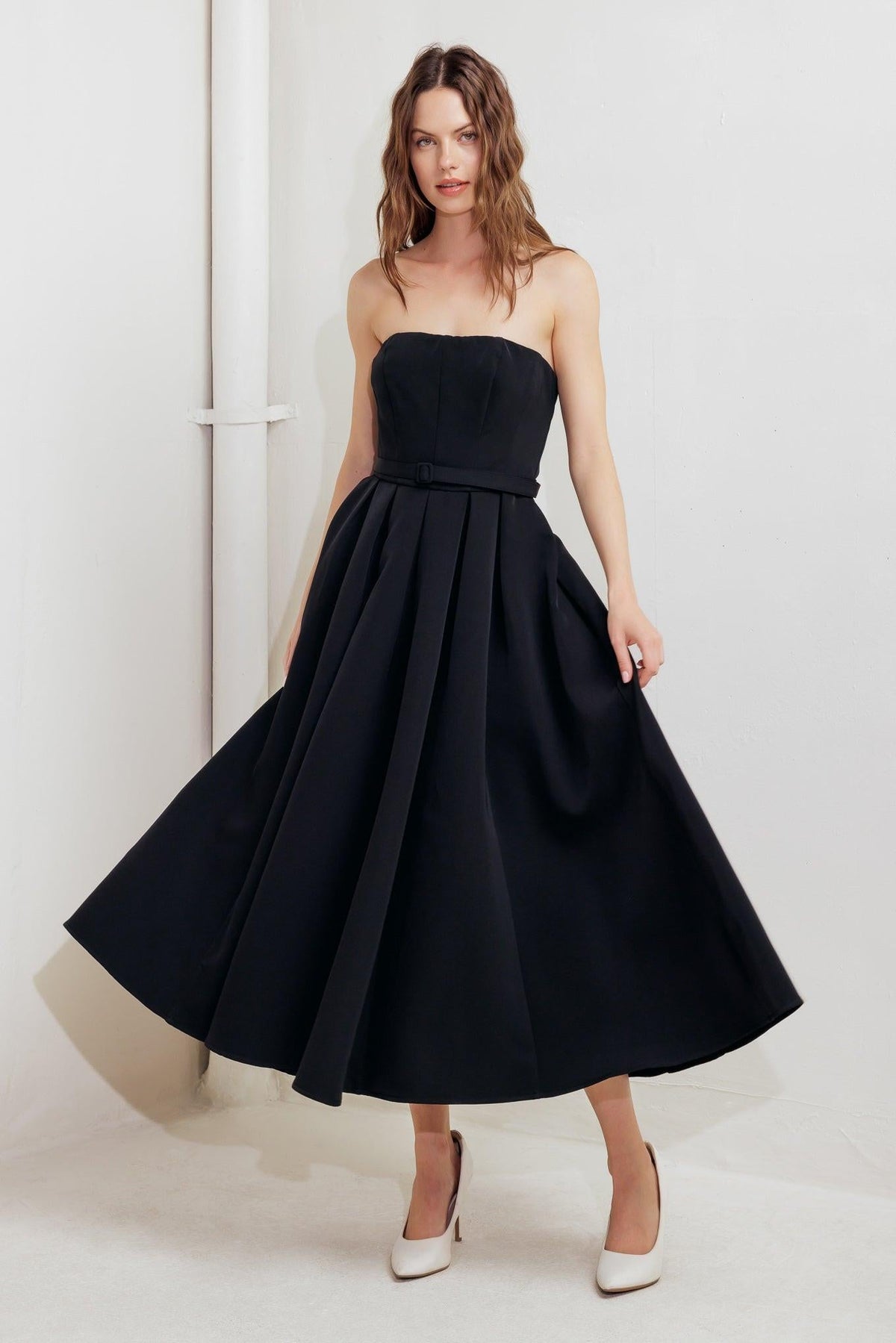 BLACK TIE MUSE WOVEN MIDI DRESS